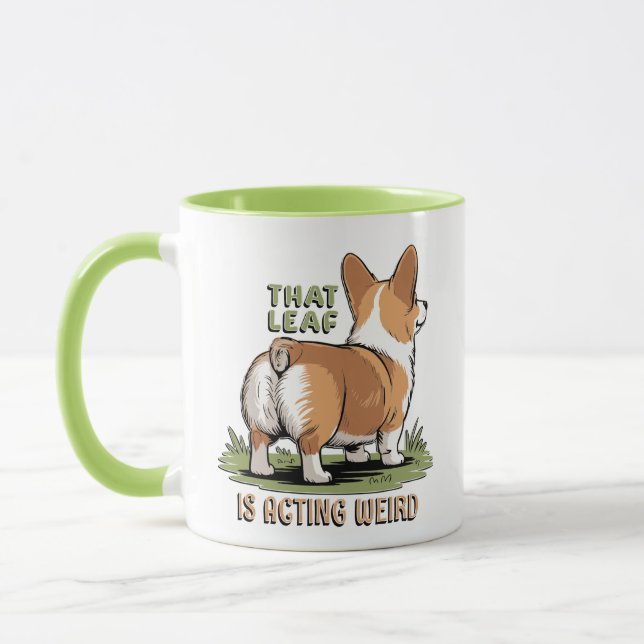 Caneca Aquelha Folha Está se Comportando de Forma Estranh (Esquerda)