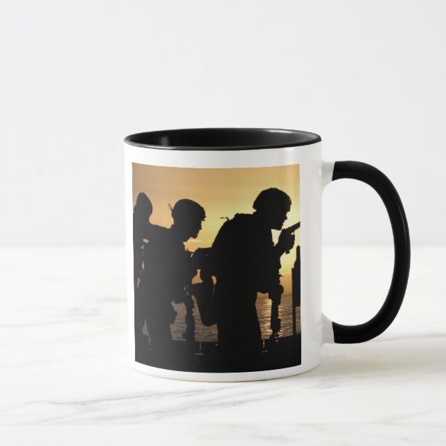 Caneca Armadores de fuzileiros navais disparam 9mm (Direita)