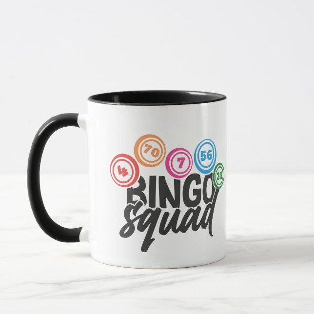 Caneca Arte com palavras da equipa de Bingo engraçado  (Esquerda)