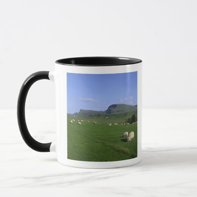 Caneca As montanhas Quiraing, Ilha de Skye, Terras Altas, (Esquerda)