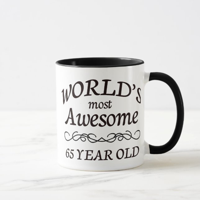 Caneca As pessoas de 65 anos as mais impressionantes do (Direita)