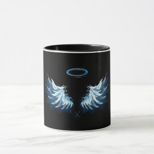 Caneca Asas de Anjo Azuis Brilhantes em fundo preto