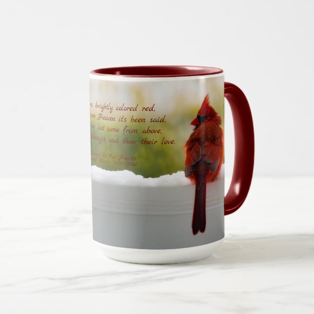 Caneca Atualizado: Cardeal/Visitante do poema e texto do  (Frente Esquerda)