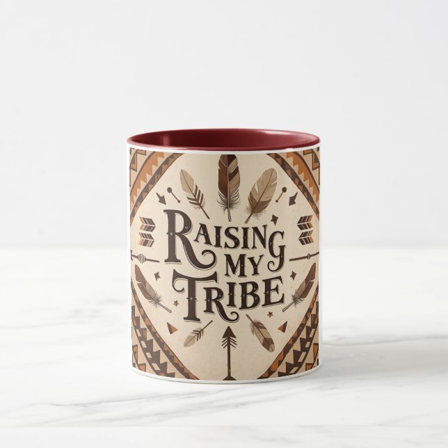 Caneca Aumentando meu Dia de as mães de tribo (Centro)