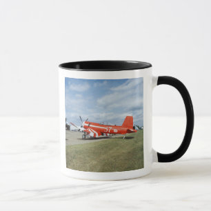 Caneca avião F2G-1D Super Corsair na exibição aérea em