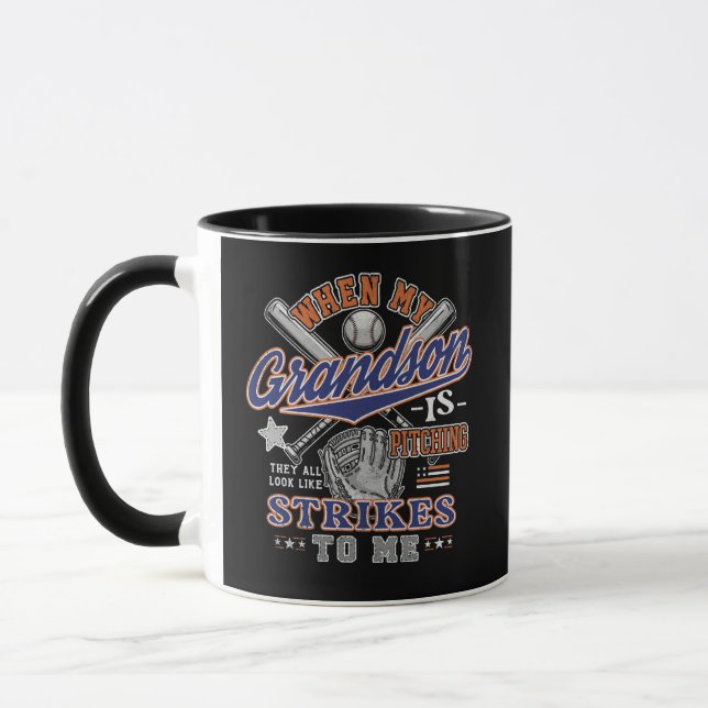 Caneca Avó engraçada de beisebol Avô Neto arremessando (Esquerda)