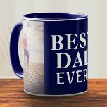 Caneca Azul de Colagem Fotográfica do Dia 2 do Pai Melhor<br><div class="desc">Melhor Coisa Má do Pai 2 Foto Colagem Azul de Café. Personalize a caneca com suas fotos - insira duas fotos no modelo. Melhor Pai para a tipografia branca moderna - você pode mudar qualquer parte do texto se quiser. Crie o presente do seu pai para um pai.</div>