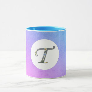 Caneca Azul floral extravagante e roxo da letra T