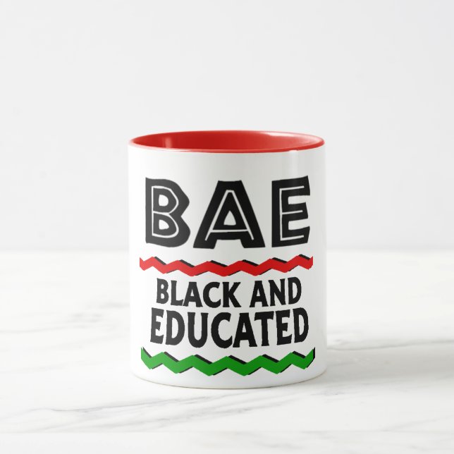 Caneca BACA Negra e Mug Educado (Centro)
