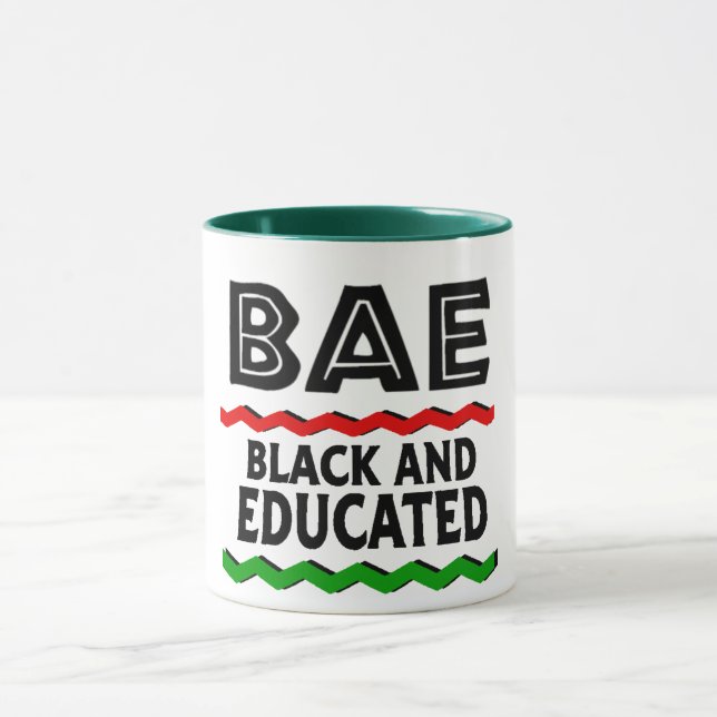 Caneca BACA Negra e Mug Educado (Centro)