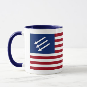 Caneca Bandeira Americana Anti-Fascista