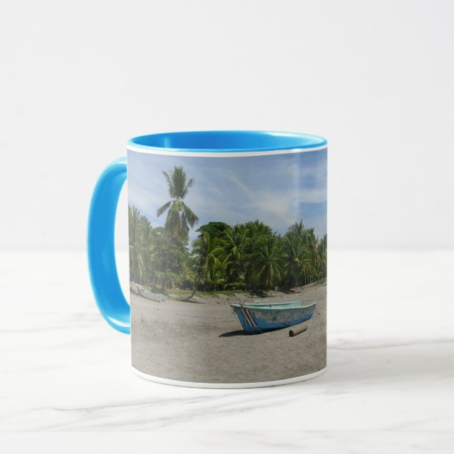 Caneca Barco de Pesca na Praia da Costa Rica (Frente Esquerda)