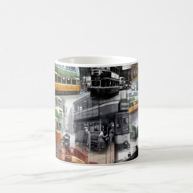 Caneca básica do café com imagens dos bondes de (Centro)