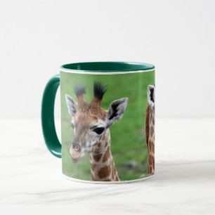 Caneca Bebês Mais Pobres   Duas Girafas Bebidas