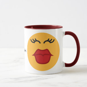 Caneca Beijando imagens de nomes personalizados Emoticon