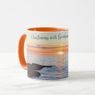 Caneca Belo Ouro Sol: Gratidão do Mar Laranja