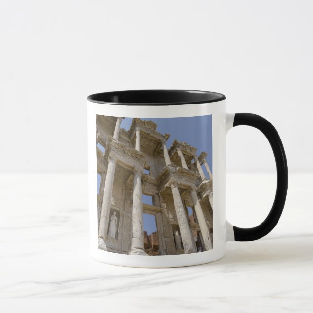 Caneca Biblioteca de Celsus, construída em 114-117 d.C. (Direita)