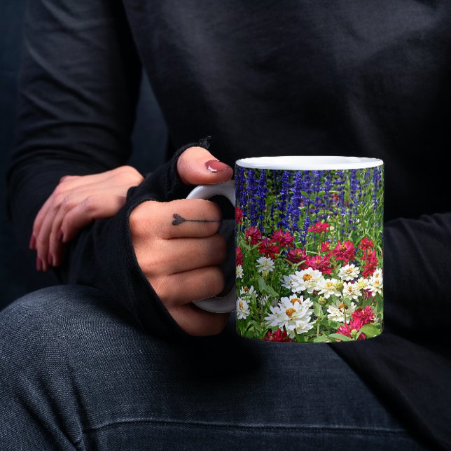 Caneca Blue Salvia e Zinnia Garden Floral (In Situ Held)