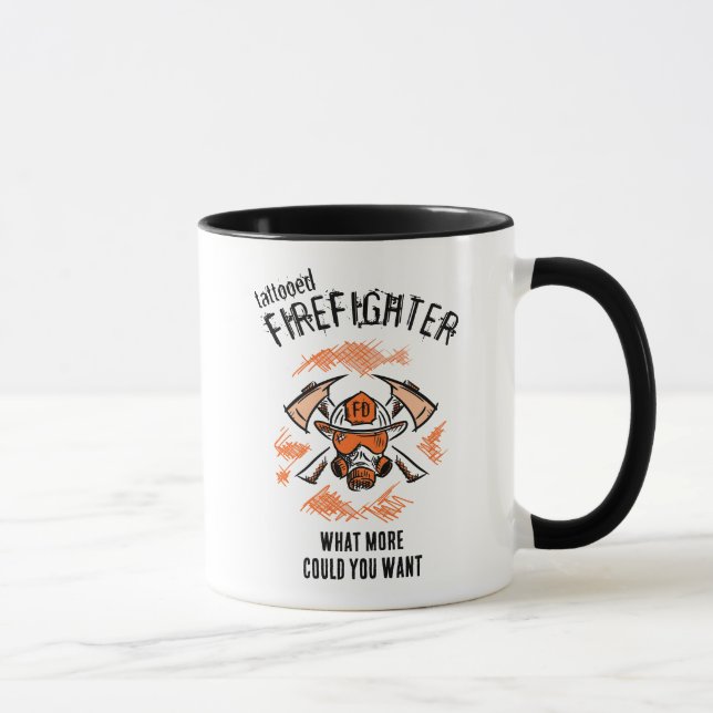 Caneca Bombeiro tatuado. O que mais você poderia querer. (Direita)