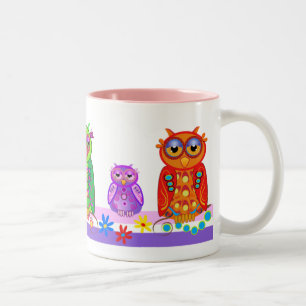 Caneca bonito dos desenhos animados com corujas