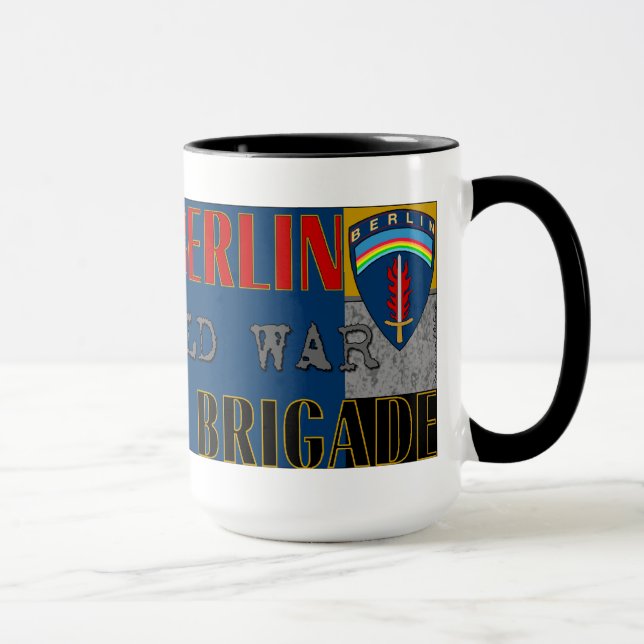 Caneca Brigada de Berlim - guerra fria (Direita)