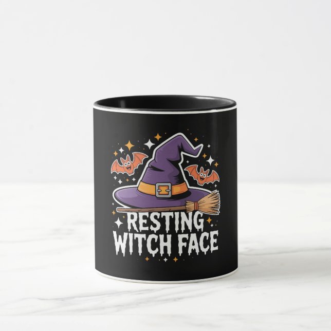 Caneca Bruxa Descansada Cara Assustadora Broomstick Engra (Centro)