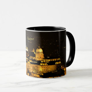 Caneca Budapeste à Noite