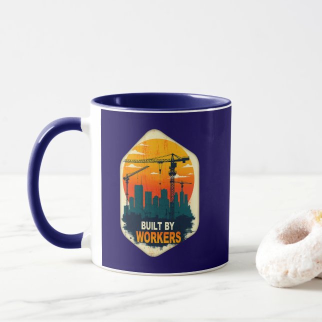 Caneca Built by Workers Industrial Skyline Labor Day Shir (Com Donut)