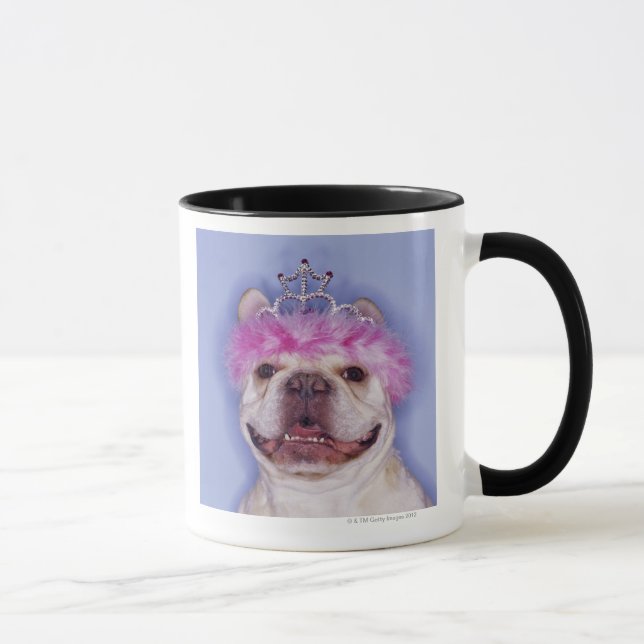 Caneca Buldogue que veste a tiara (Direita)