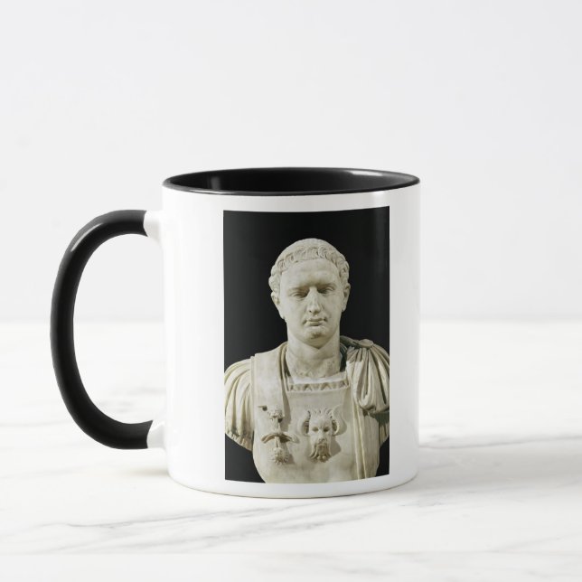 Caneca Busto do imperador Domitian (Esquerda)