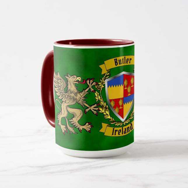 Caneca Butler Irish Shield & Griffins Personalizados (Frente Esquerda)
