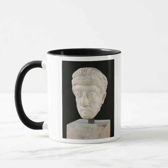 Caneca Cabeça do imperador Theodosius II (Esquerda)