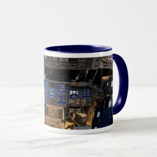 Caneca Cabrine de voo do ônibus espacial Endeavour da NAS