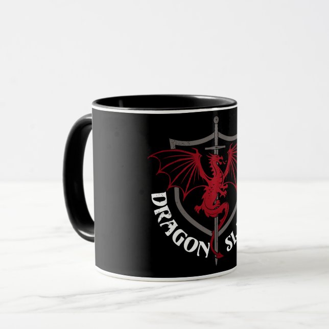 Caneca Caçador de Dragões (Frente Esquerda)
