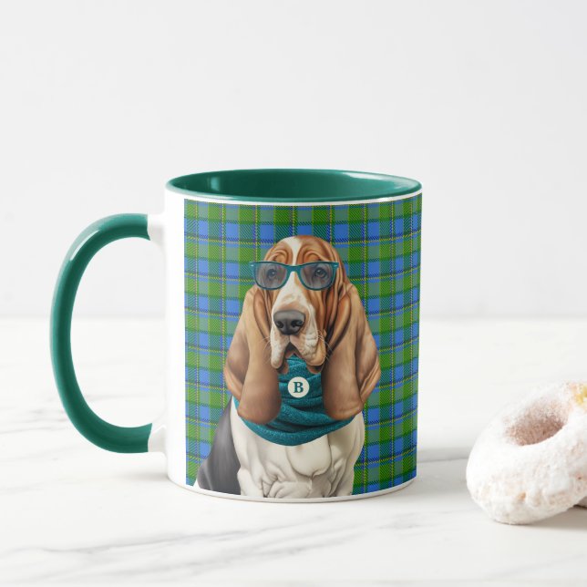 Caneca Cachorro Basset Hound com um Cachecol Teal Monogra (Com Donut)