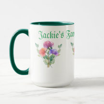 Café Mug que pode ser personalizado pelo comprador