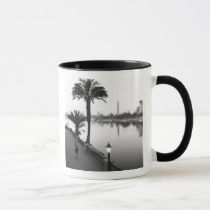 Caneca Cairo Egito, ao longo do rio Nilo