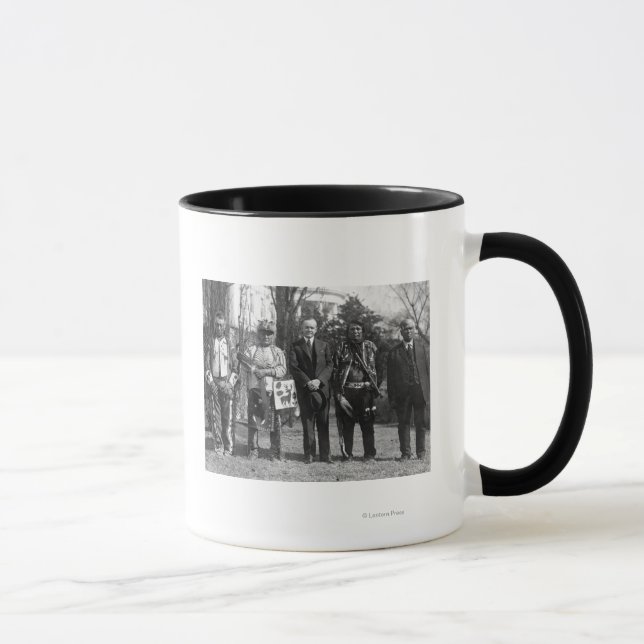 Caneca Calvin Coolidge com a fotografia dos índios Osage (Direita)