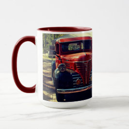Caneca Caminhão Antigo em Estação de Serviço Rústica