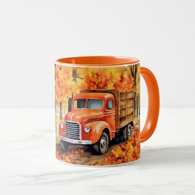 Caneca Caminhãozinho Cor de Laranja Vintage no Outono (Frente Esquerda)