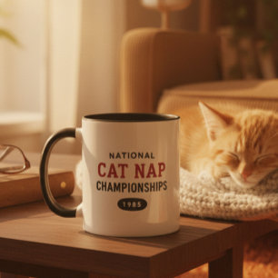 Caneca Campeonatos de Cochilo de Gato Retro Divertido Hum