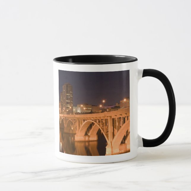 Caneca Canadá, Saskatchewan, Saskatoon: Broadway (Direita)