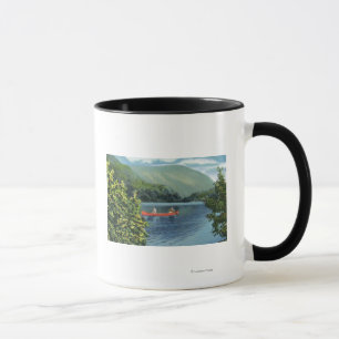 Caneca Canoagem de casal em um lago