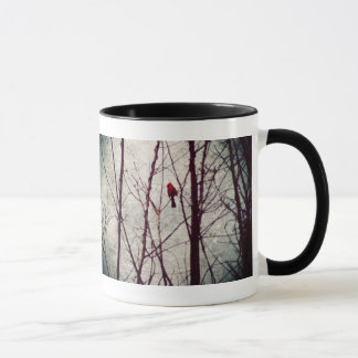 Caneca cardeal vermelho - cena do inverno