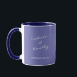 Caneca Casamento Azul de Periwinkle Minimalista Simples<br><div class="desc">Simples Mínimo Pergueiro Azul Mogas de Casamento para Presentes de Festa de casamento. A cor do ano 2022 é o Periwinkle Blue,  a cor mais quente e feliz de todas as matizes azuis.</div>