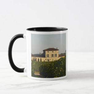 Caneca Castelo Lafleur Petrus e vinhedo, em Pomerol,