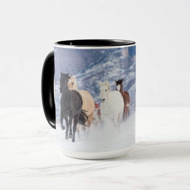 Caneca Cavalo Correndo Através da Neve (Frente Esquerda)