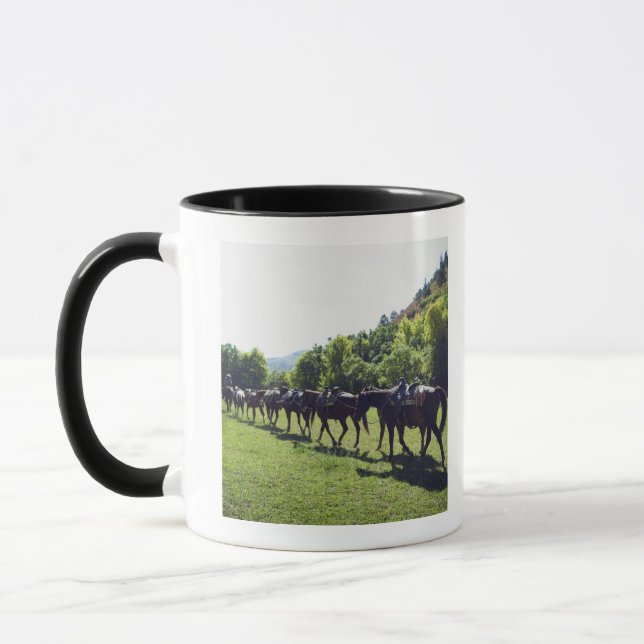 Caneca Cavalos que andam em uma linha (Esquerda)