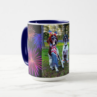 Caneca Celebração Patriótica de Cães e Fireworks Combo Mu