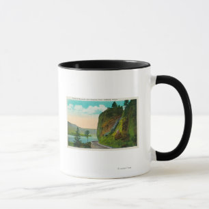 Caneca Cena em Dell de Shepperd no Rio Columbia